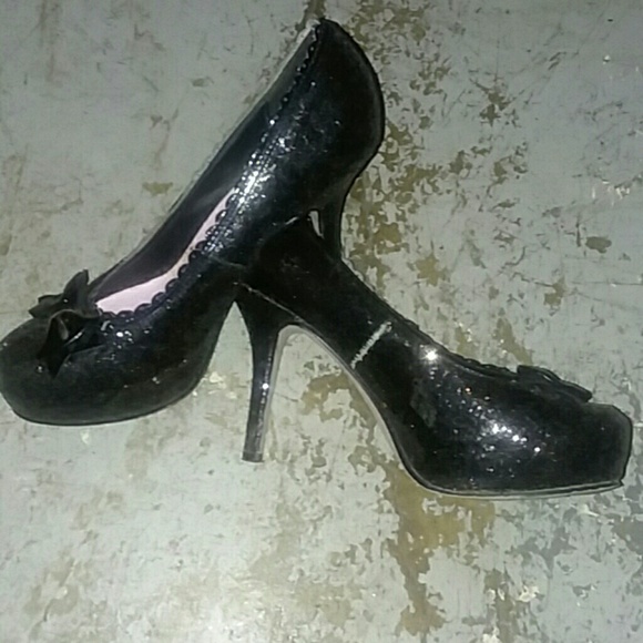 Heels ten thirty one - Picture 3 of 3